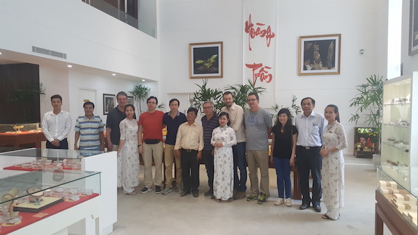 Institute of Bio and Geosciences - IBG và Symrise CHLB Đức khảo sát và làm việc với Hoàng Trầm
